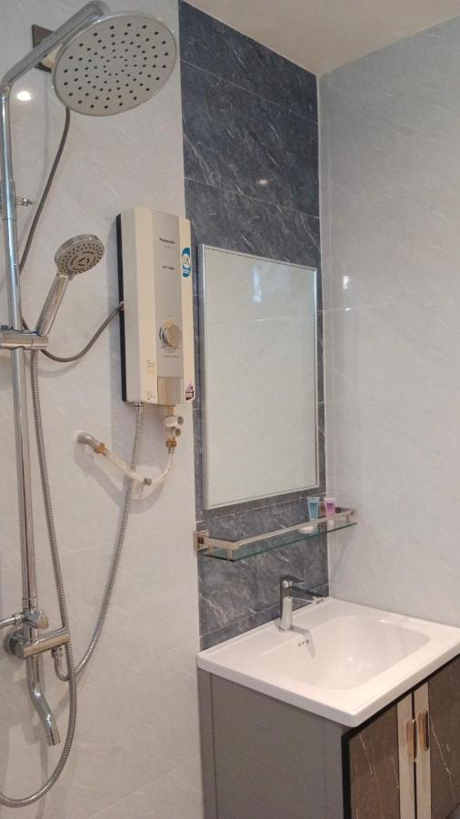 Sumai Hotel Apartment Куала-Тренгану Экстерьер фото